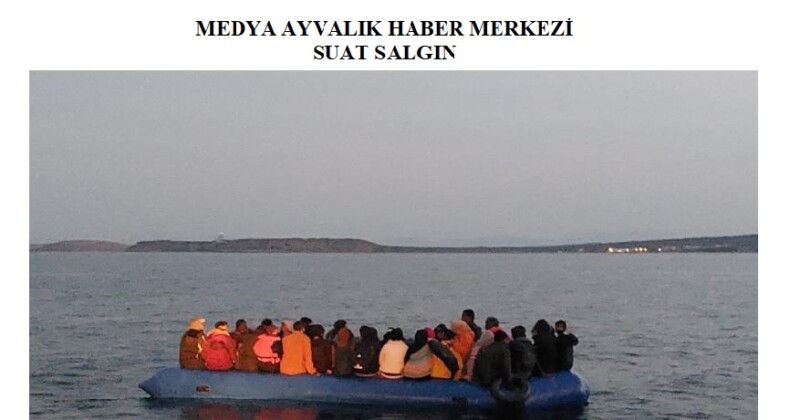 AYVALIK’TA 56 GÖÇMEN KURTARILDI