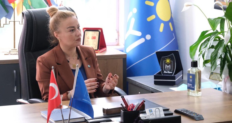 AYVALIK’TA İYİ PARTİ’DEN YAĞMUR GİBİ YAĞAN ZAMLARA SERT TEPKİ
