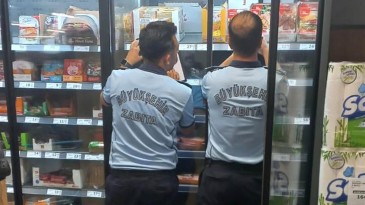 Balıkesir zabıtasından fahiş fiyat artışı ve etiket farkına geçit yok