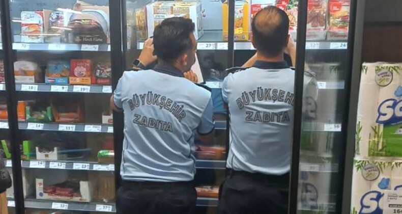Balıkesir zabıtasından fahiş fiyat artışı ve etiket farkına geçit yok