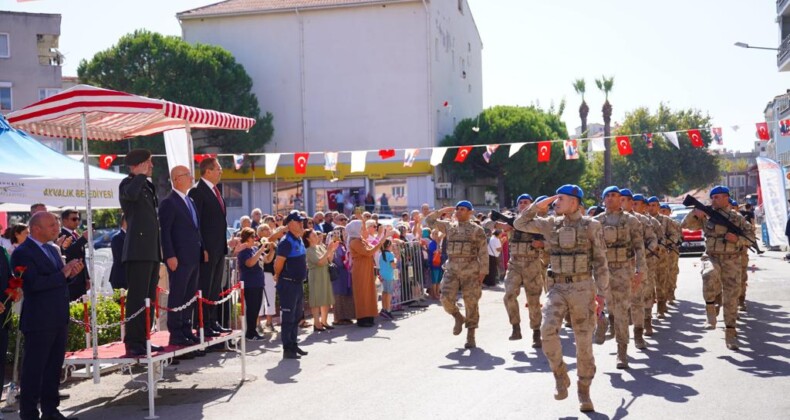 ALTINOVA’DA DÜŞMAN İŞGALİNDEN KURTULUŞUN 101. YIL COŞKUSU