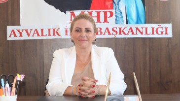AYVALIK MHP’DEN HAYIRSEVER İŞ KADINI YALÇIN’A ÖNEMLİ GÖREV