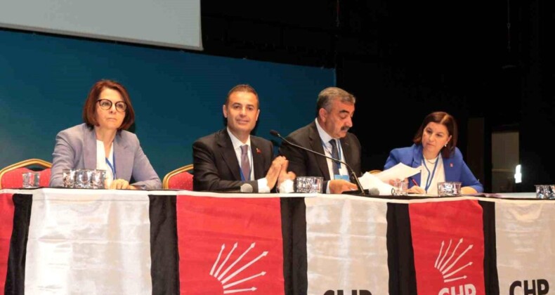 -CHP TABANINDAN AKIN’A LİNÇ DEĞİŞİME ALKIŞ