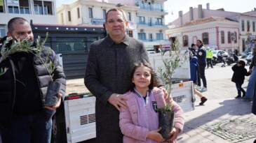 AYVALIK BELEDİYESİ ATATÜRK TÜRKİYE’SİNE YAKIŞIR CUMHURİYET BAYRAMI KUTLAMALARINA HAZIRLANIYOR