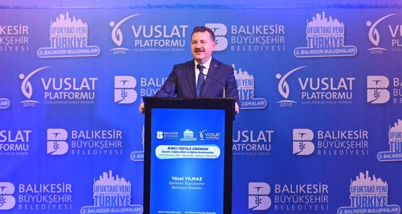 “İKİNCİ YÜZYILA GİRERKEN UFUKTAKİ YENİ TÜRKİYE”