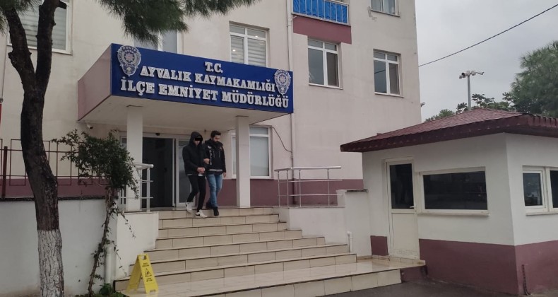 AYVALIK’TA NARKOTİK POLİSİNDEN UYUŞTURUCU SATIŞINA GEÇİT YOK