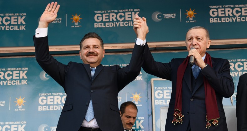 BALIKESİR, CUMHURBAŞKANI ERDOĞAN’I BAĞRINA BASTI
