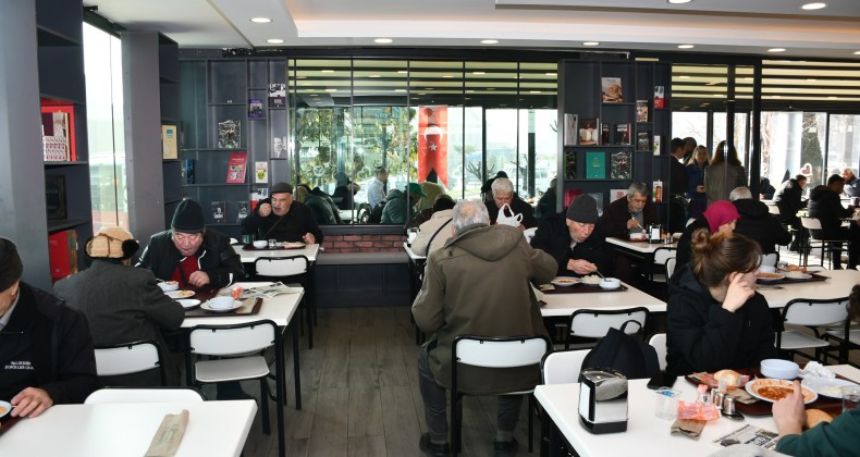 BALIKESİR KENT LOKANTASI HER GÜN BİN KİŞİYİ AĞIRLIYOR