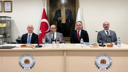 ZEYTİNYAĞINDA FİYAT DALGALANMALARININ ÖNÜNE LİSANSLI DEPO YATIRIMLARIYLA GEÇİLMESİ HEDEFLENİYOR