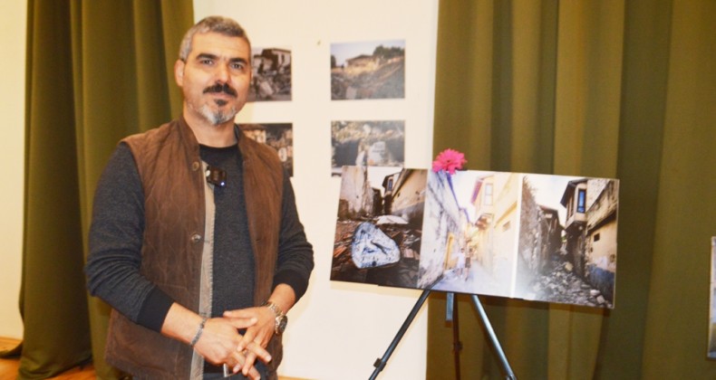 AYVALIK’TA “KADİM ŞEHİR ANTAKYA” FOTOĞRAF SERGİSİ YÜREKLERİ DAĞLADI