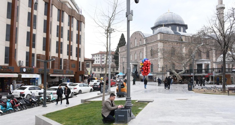 BALIKESİR’DE İNTERNETSİZ SOKAK KALMAYACAK
