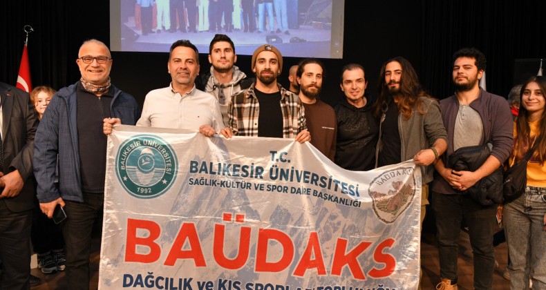NASUH MAHRUKİ BALIKESİRLİLERLE BULUŞTU