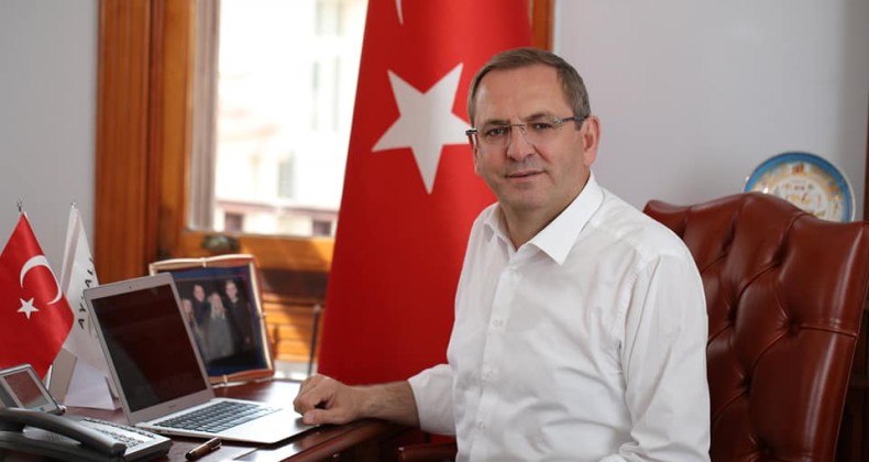 AYVALIK BELEDİYESİ’NDEN OTOPARK HAMLESİ