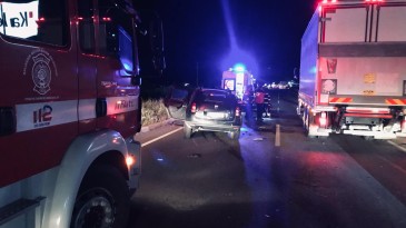 AYVALIK’TA TRAFİK KAZASI; 1 ÖLÜ, 2 YARALI