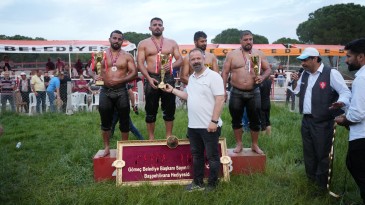 GÖMEÇ’TE YAĞLI GÜREŞLERİN BAŞPEHLİVANI SÜLEYMAN BAŞAR OLDU