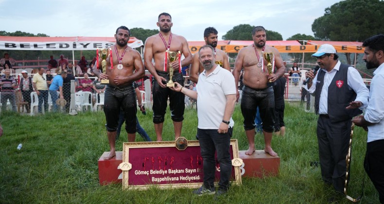 GÖMEÇ’TE YAĞLI GÜREŞLERİN BAŞPEHLİVANI SÜLEYMAN BAŞAR OLDU