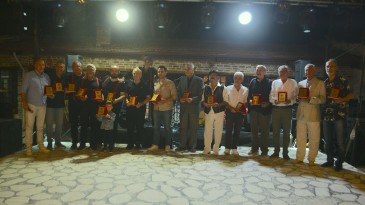 AYVALIK’TA UNUTULMAYAN SAHNE SANATÇILARINA 51. YIL ONUR ÖDÜLÜ