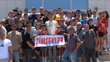 AYVALIKGÜCÜ BELEDİYESPOR CAMİASINDA ORTAK ÇIĞLIK