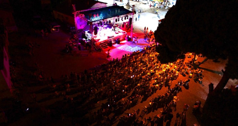 4. ULUSLARARASI KEREMKÖY FESTİVALİ PAUL DWYER KONSERİYLE SONA ERDİ