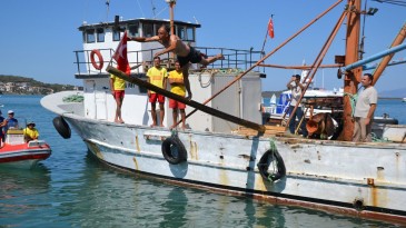 AYVALIK’TA 99. DENİZCİLİK VE KABOTAJ BAYRAMI COŞKUYLA KUTLANDI