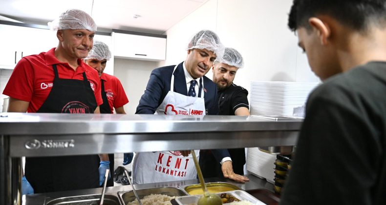 BALIKESİR’DE BÜYÜKŞEHİR, ÖĞRENCİLER İÇİN YAKIN MUTFAKI HİZMETE AÇTI