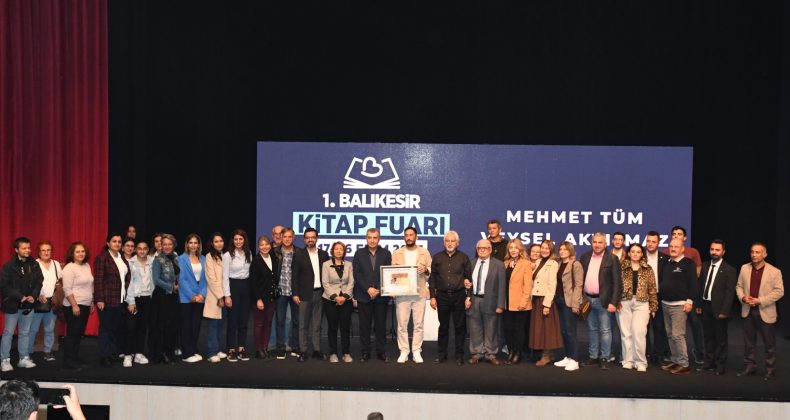 KİTAP FUARI, BALIKESİR’E İMZASINI ATTI