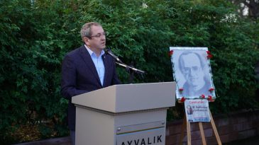 AYVALIK’TA UĞUR MUMCU UNUTULMADI