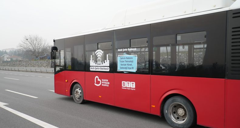 BALIKESİR ULAŞIMDA VATANDAŞIN CEBİNİ DÜŞÜNÜYOR
