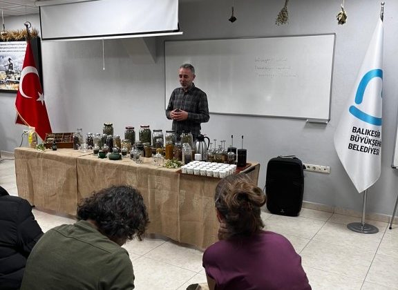 BAÇEM’DE “AYIN ATÖLYESİ” PROGRAMLARINA YOĞUN İLGİ
