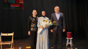AYVALIK KADIN OYUNLARI FESTİVALİ ALTINCI KEZ PERDELERİNİ AÇTI
