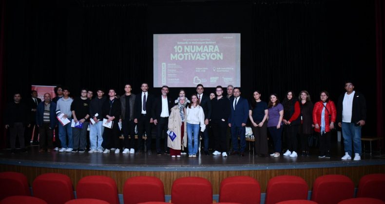 YKS’YE GİRECEK ÖĞRENCİLERE ‘10 NUMARA MOTİVASYON’