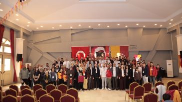AYVALIK’TA GALATASARAY TARAFTAR DERNEĞİ’NDEN İLK GENEL KURUL
