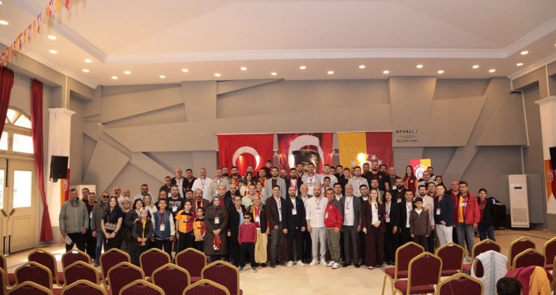 AYVALIK’TA GALATASARAY TARAFTAR DERNEĞİ’NDEN İLK GENEL KURUL